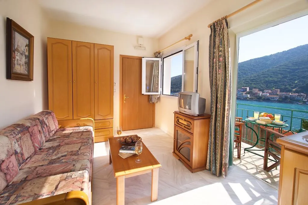 Apartment Boulevard Aetos Suites Agia Efimia